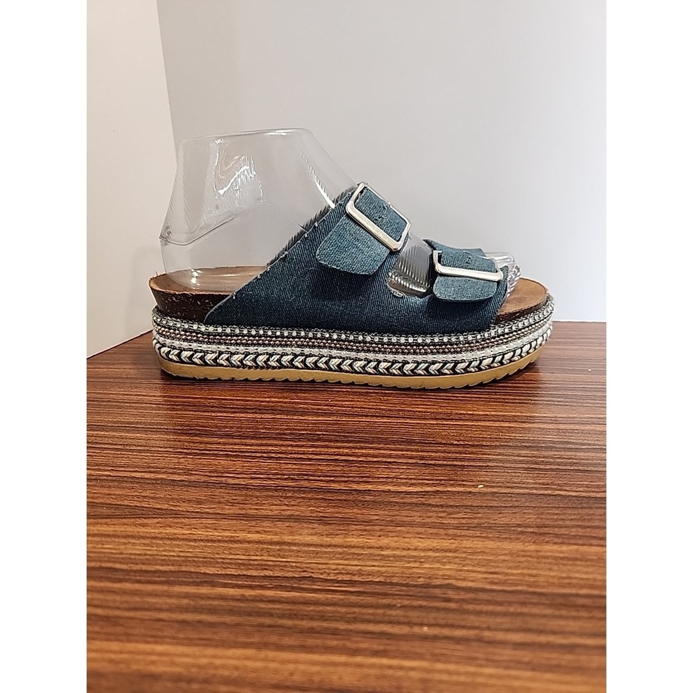 Bamboo Chunky Cork Platform Blue Denim Fringe Studded Slide Sandals, Size 7 - Picture 2 of 8